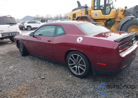 2023 Dodge Challenger R/T z USA, uszkodzony, nr VIN 2C3CDZBT8PH658916